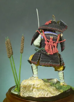 Jaunu Nesamontēti 1/18 90mm japānas Samuraju (1300) 90mm attēls Sveķu Komplekts DIY Rotaļlietas Unpainted komplekti