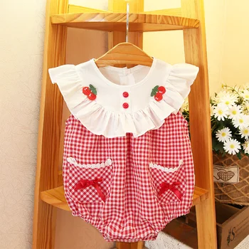 Baby Girl Apģērbu Vasaras Zemeņu Izšuvumi Zīdaiņu Kombinezonus Dvīņu Māsa Pieskaņotu Apģērbu Toddler Viens Gabals Jumpsuit Koreja