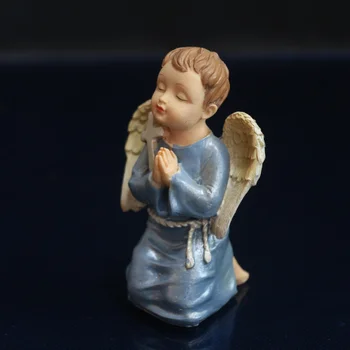 Eņģelis, lūdzieties ar smilšu galda Kristiešu Katoļu apdare zēns skaitļi jēzus krusta lūgšana statueti skaitļi Kristus mini statuetes
