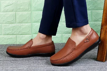 11214-Vasaras vīriešu kurpes elpojoši sporta apavi vīriešu jūra kurpes korejas ikdienas apavi tendence vīriešu valdes apavi