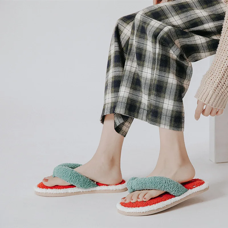 2019 Jaunu Modes Zemeņu Sieviešu Čības Home telpās kurpes Mākslīgās Kažokādas Silto Kurpes Sieviete Paslīdēt uz Dzīvokli Sieviešu Kažokādas Flip Flops Plus