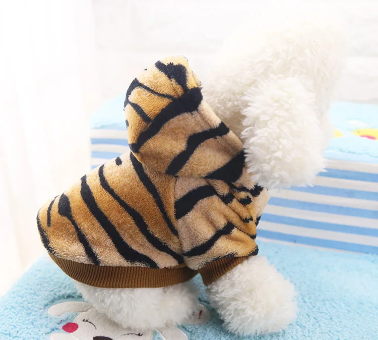 Suņu Apģērbu, Siltu Ziemas Flaneļa Tiger Dzīvnieku Kostīmi Pet Cat Apģērbu Mazajiem, Vidējiem Kucēns pelēkā vārna Modes Apģērbs Ropa Perro