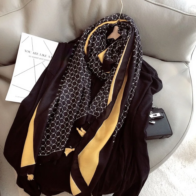 26 Krāsas Modes Acteku Etniskā Melnu Punktu Pušķis Viskoze Lakatu, Šalli Augstas Kvalitātes Wrap Pashmina Nozaga Bufandas Musulmaņu Hijab Sjaal