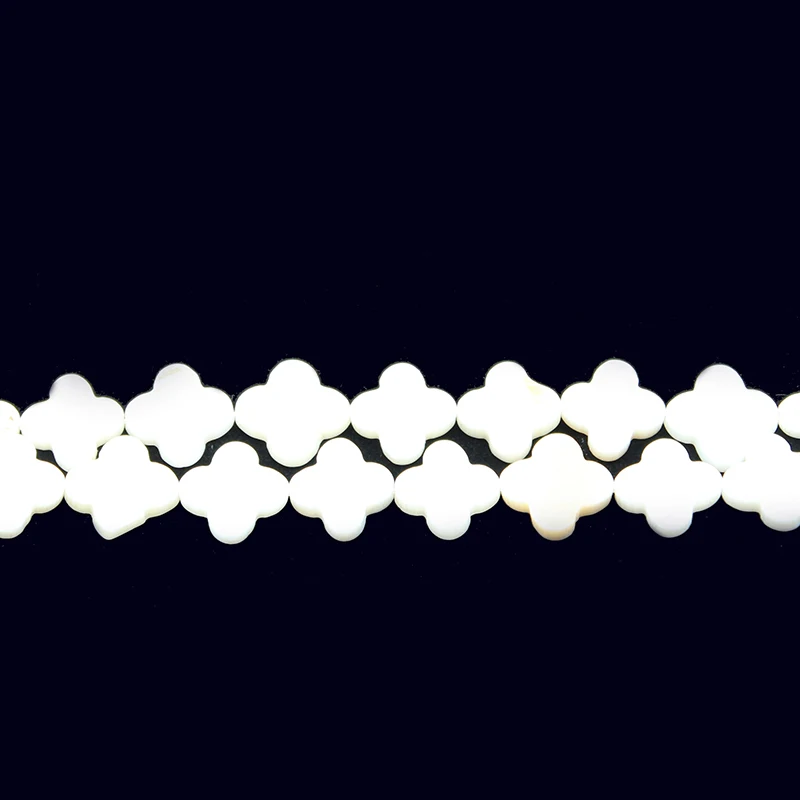 Dabas Balts Perlamutra Gliemežvāki Zieda Forma Laimīgs Četru lapu Āboliņš Pērlītes Piekariņu Plakana Pērle Apvalka Rotaslietu izgatavošana 15