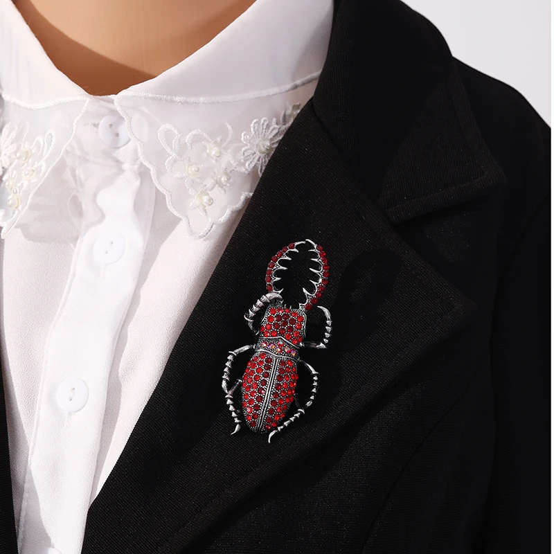 Sarkanā Liela Vabole Broša Rhinestone Kukaiņu Pin Modes Dāma Drēbes Šalle Rotaslietas, Aksesuāri