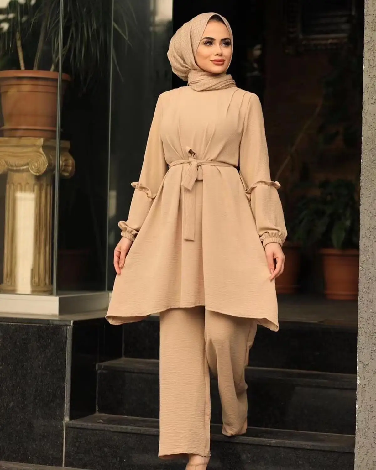 2 Gabali, Dubaija Musulmaņu komplekti islāma lentes atgriezumus + elsas uzvalki, sieviešu kaftan turku Hijab Musulmaņu islāma kleitu ramadāna ropa F1790