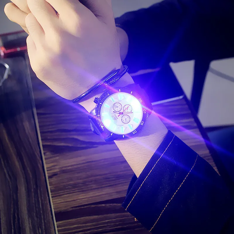 Flash Gaismas Skatīties Led gaismas Personības tendences skolēnu mīļotājiem želejas sieviete vīriešu pulksteņi gaismas Rokas Pulksteņi мужские часы