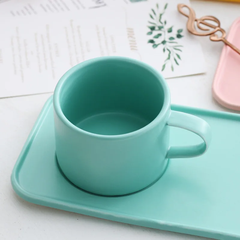 Radošā Kafijas Tase un Apakštase Uzstādīt Keramikas Brokastis Piena Kausa Pēcpusdienas Tēja Kausa Eiropas Vienkāršu Stila Ūdens Cafe Kauss ar Rokturi
