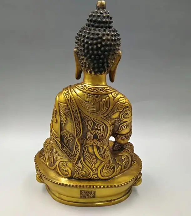 Savākt izsmalcinātu misiņa rokdarbu rokas lotosa Sakyamuni Budas statuja