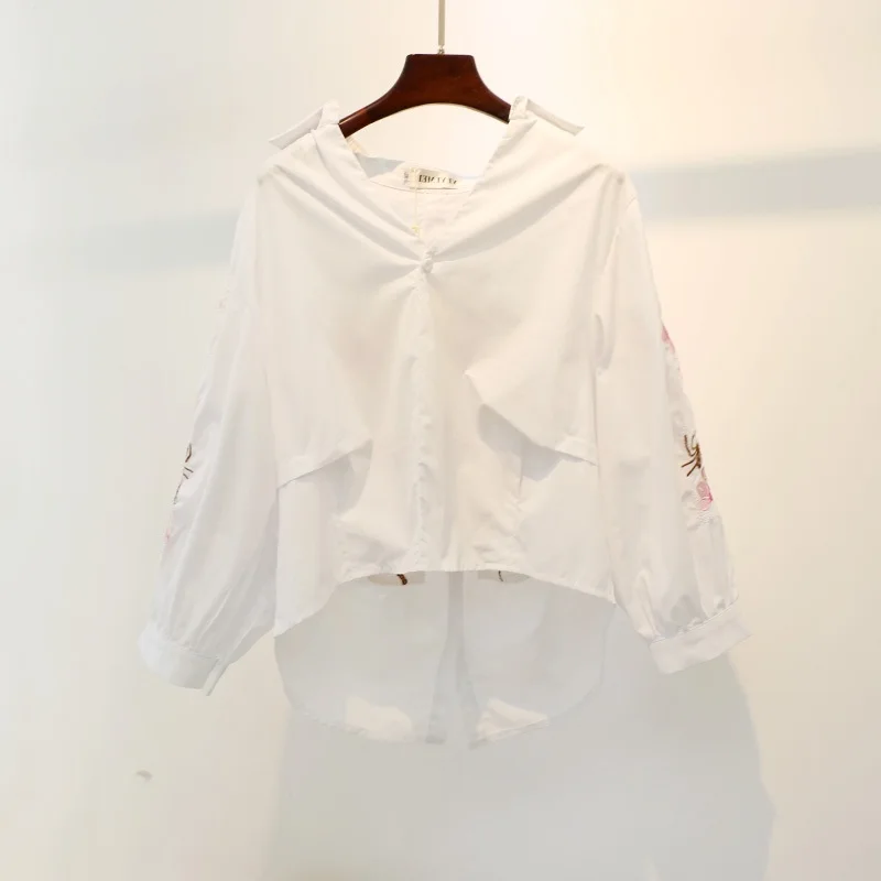 Sievietes, jaunas vasaras modes sieviešu krekls korejiešu versija ziedu izšuvumi pulovers ar V-veida kakla asimetrisks Laternu piedurknēm kokvilnas krekls