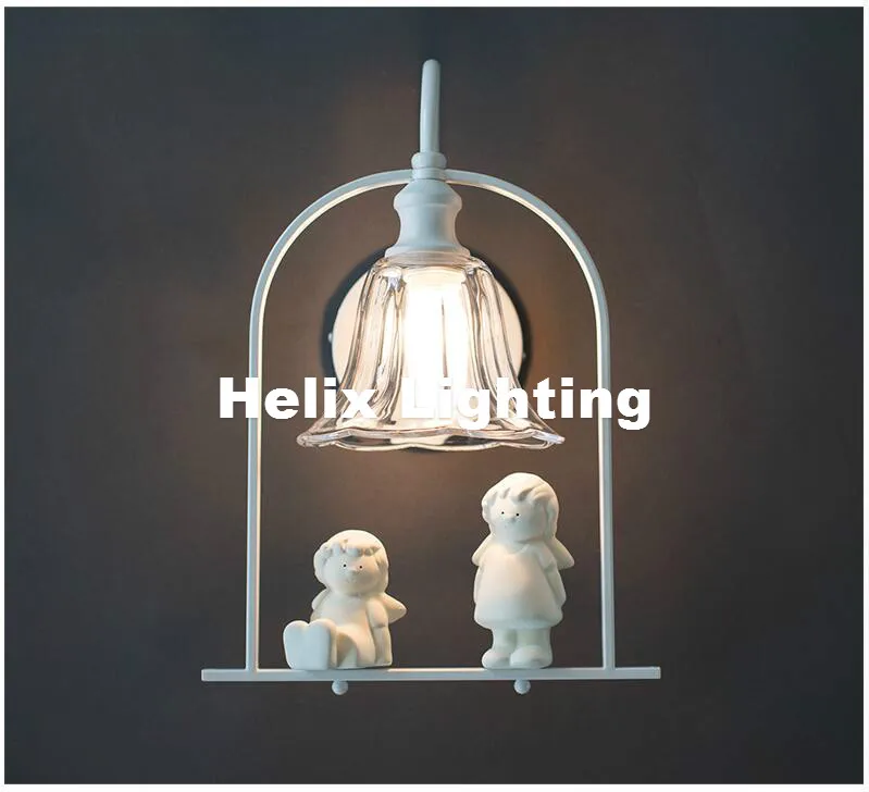 Baltā un Melnā Ziemeļvalstu LED Retro Sienas Lampas, Gultas Gaismas Ziemeļvalstu Stilā Vintage Dekoratīvais Apgaismojums Mājām, Bārs, Guļamistaba, Apgaismes iekārtas
