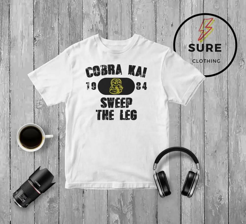 Cobra Kai T Krekls 1984 Slaucīt Kājas Cobra Kai Kino Filmu Unisex Krekls 2019 Jaunu Vīriešu Modes T Krekls Bezmaksas Piegāde 80S T Krekli