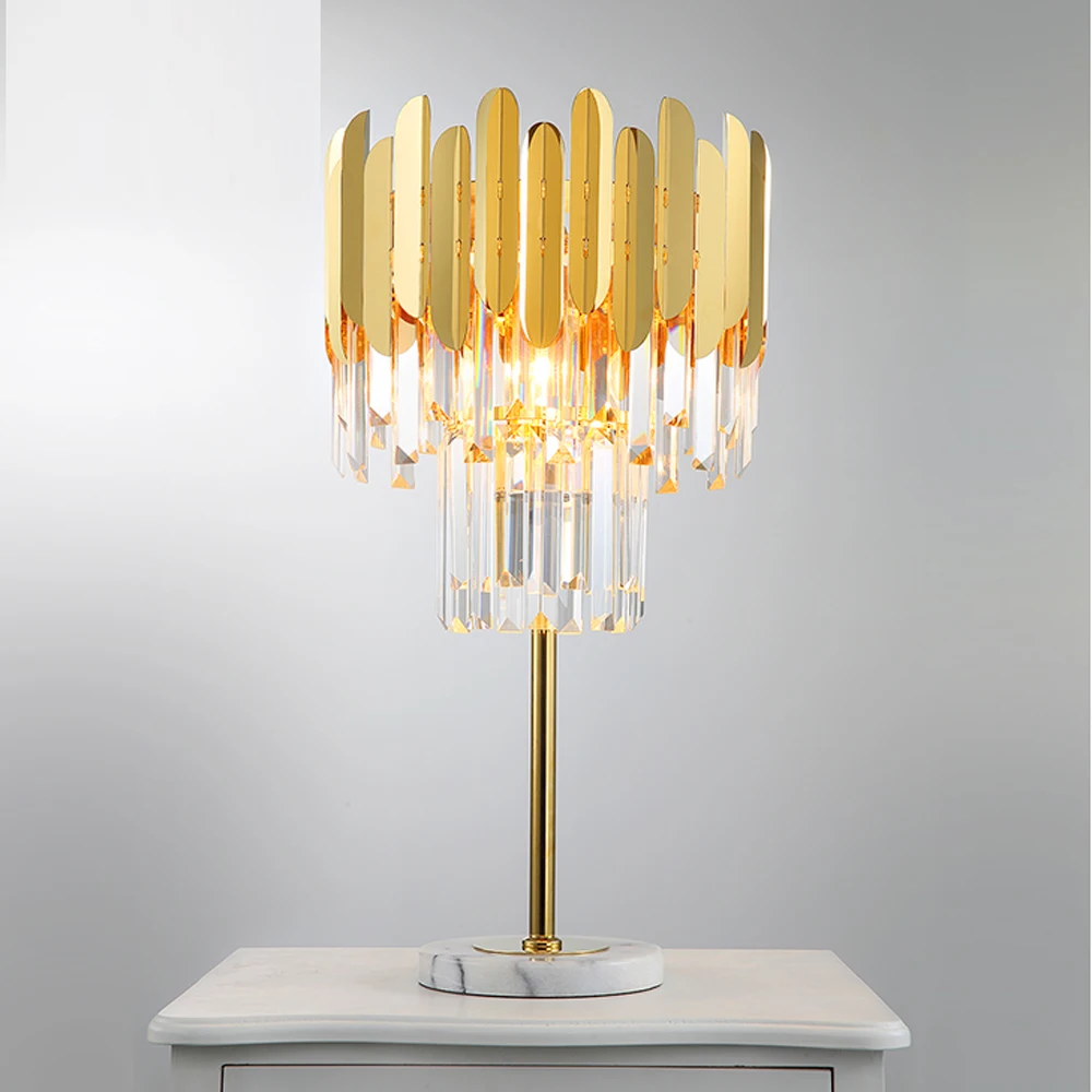 Luksusa dizaina kristāla galda gaismas modernās galda lampas AC110V 220V zelta kristāla nakts lampas