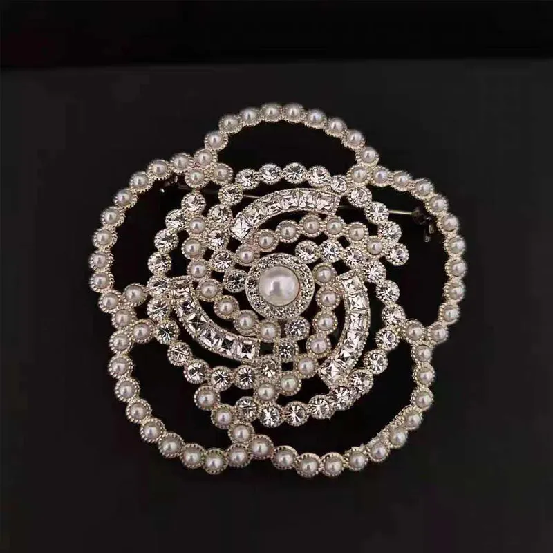 Moderns dizains kristāla pērle kamēlijas ziedu Broša rotaslietas sievietes puses kāzas