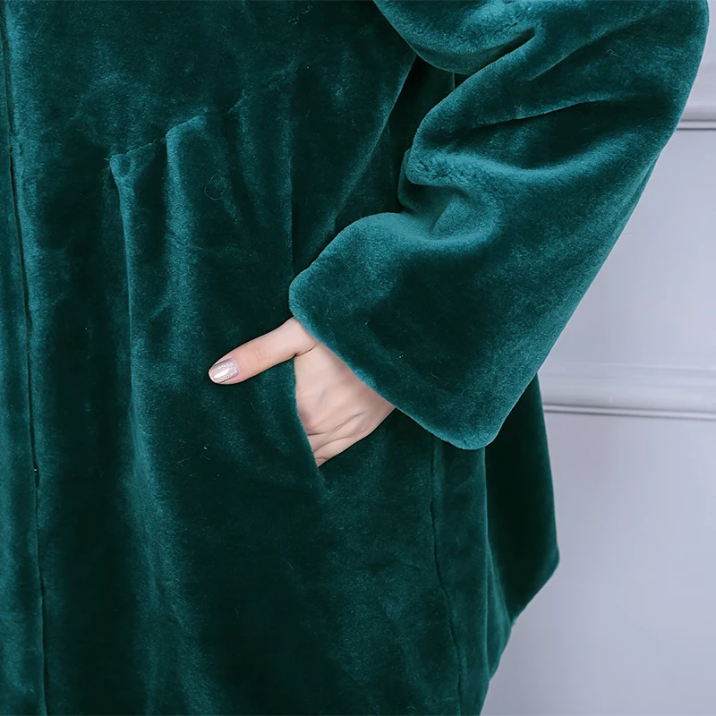Nerazzurri Ziemā silts luksusa kroku zaļā dabīgās kažokādas mētelis sievietēm Shearling jaka sievietēm Pūkainu aitu kažoki sievietēm 2020