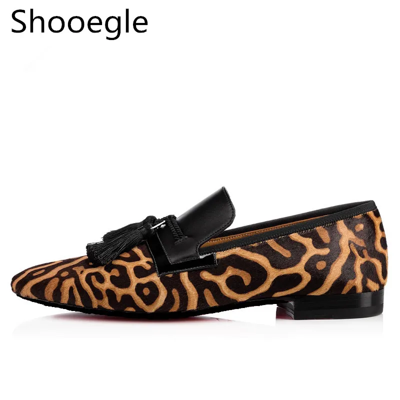 Pavasara leopards drukāt ādas vīriešu kleitu kurpes paslīdēt uz astru dzīvokļi modes melns pušķis vīriešiem kurpes Vīriešu Mokasīni