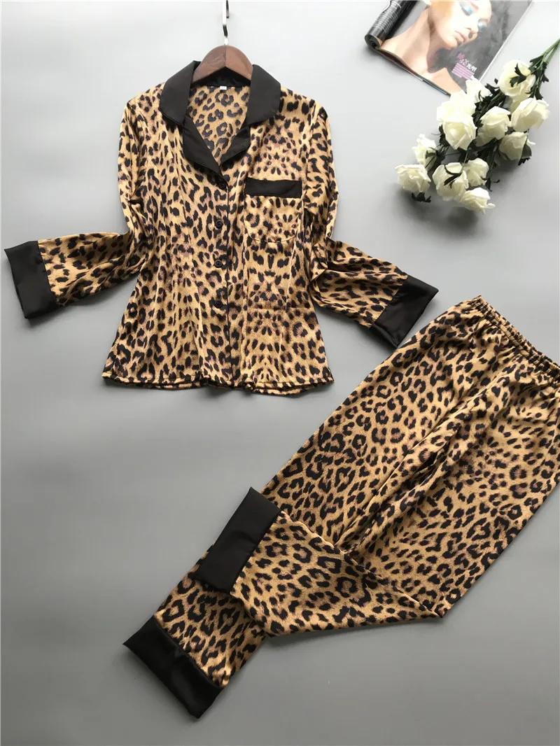 Sieviešu Zīda Pidžamas Komplekts Leopards Drukāt Sexy Sleepwear Pidžamas Sieviešu Satīna Pijamas Loungewear Femme Homewear 2020. Gadam Pavasara Vasaras