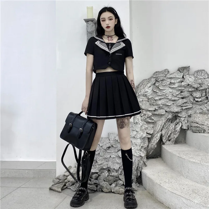 Yangelo Harajuku Gothic JK Tērpi Sievietēm Black Divas Gabals Komplekti Raibs Kultūru T-krekls un Mini Kroku Svārki Cosplay Stilā Komplekti