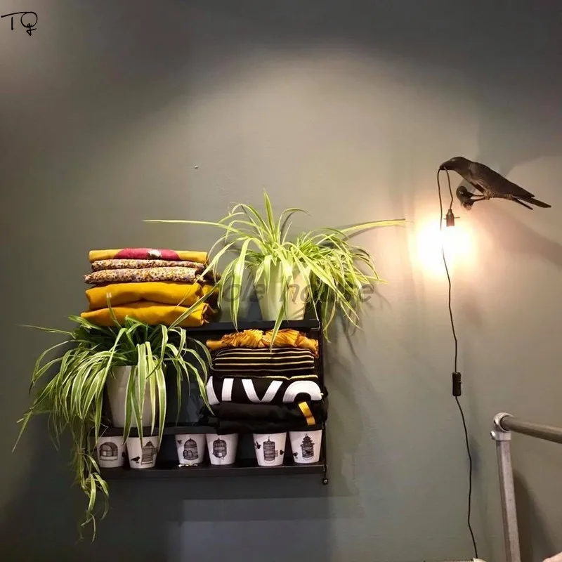 Itāļu Dizaina Dzīvnieku Seletti Putnu Galda Lampas Dzīvojamā Istaba Guļamistaba Gultas Sveķu Putnu Galda Gaismas Mājas Dekoru Mēbeles